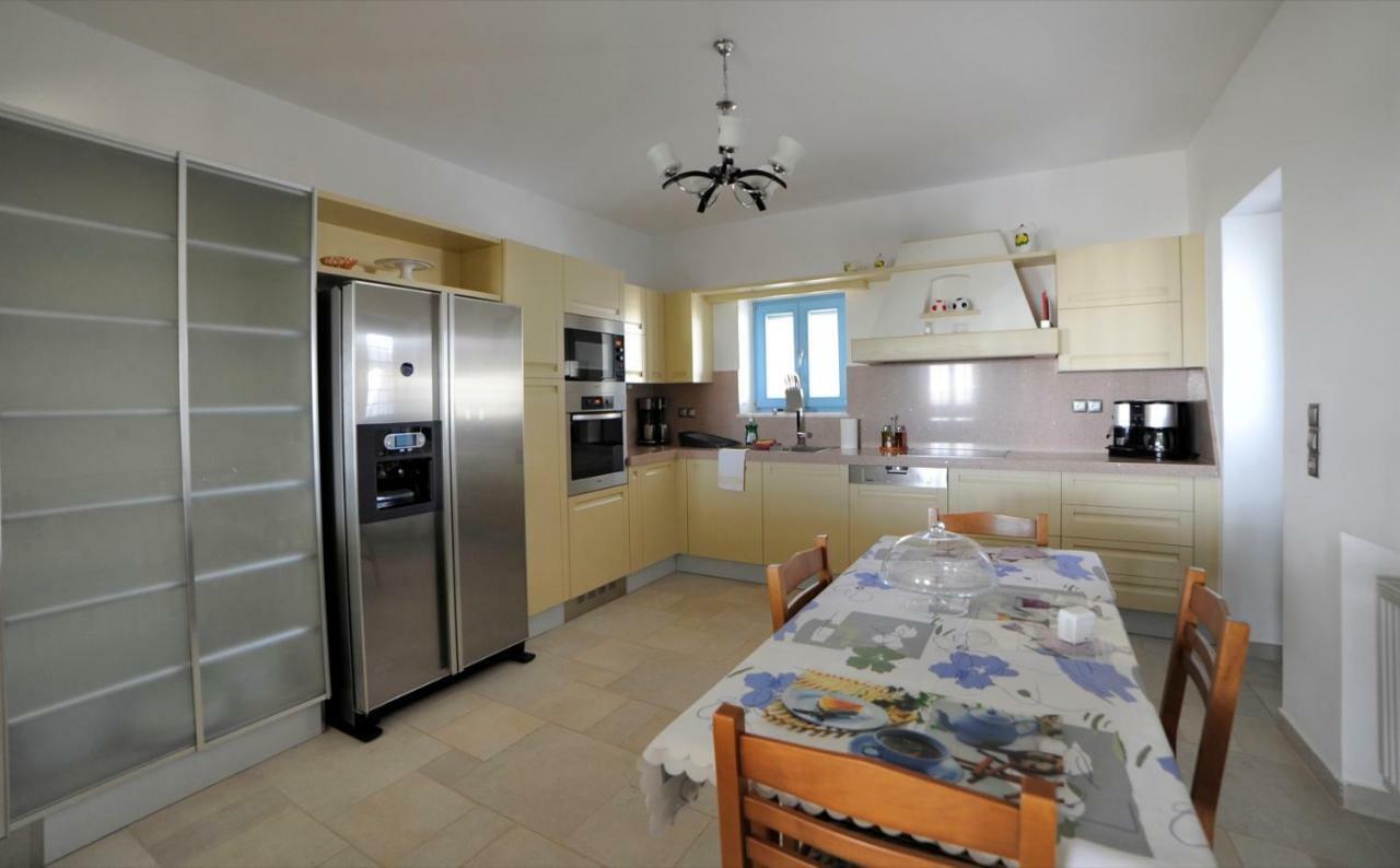 Villa Busho Nausa Zewnętrze zdjęcie
