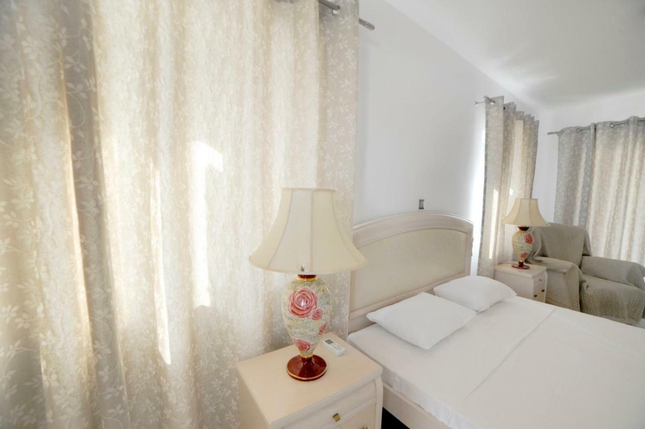Villa Busho Nausa Zewnętrze zdjęcie