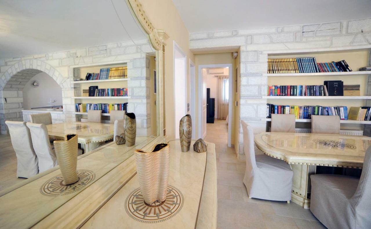 Villa Busho Nausa Zewnętrze zdjęcie